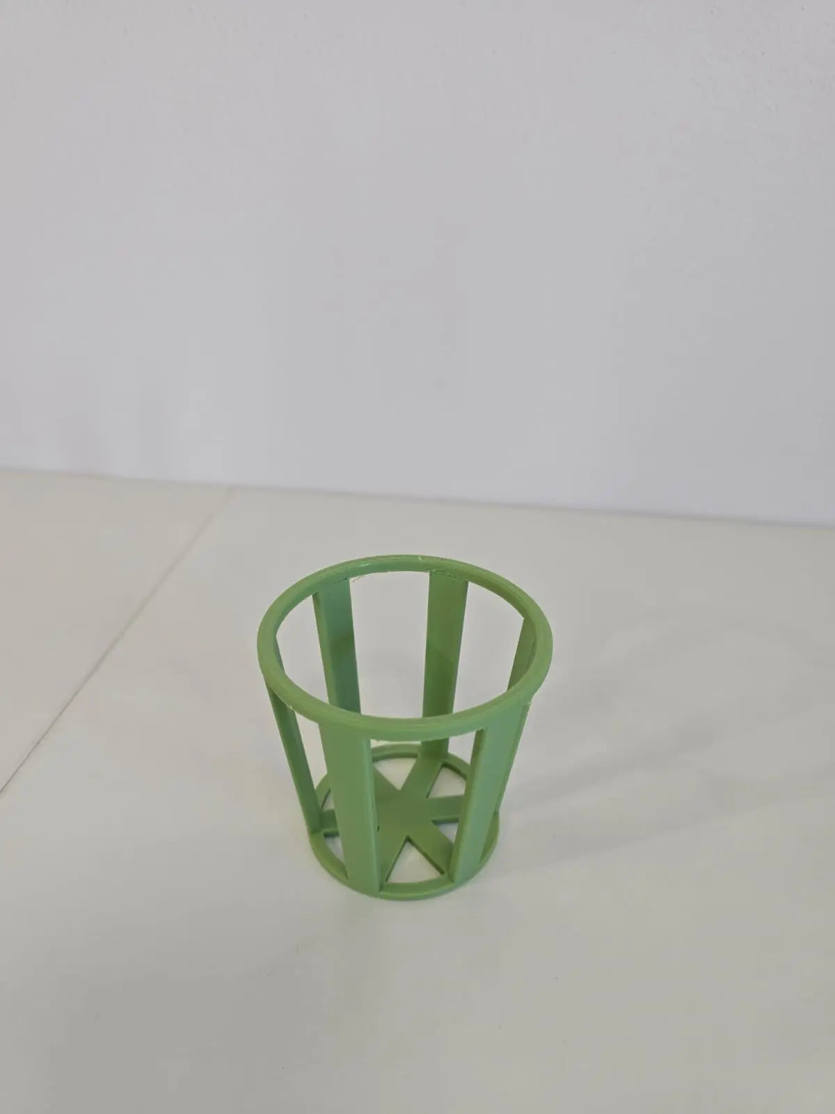 Porta Bicchieri Stile Moderno in PLA – Design Aperto a Gabbia 3DodLAB