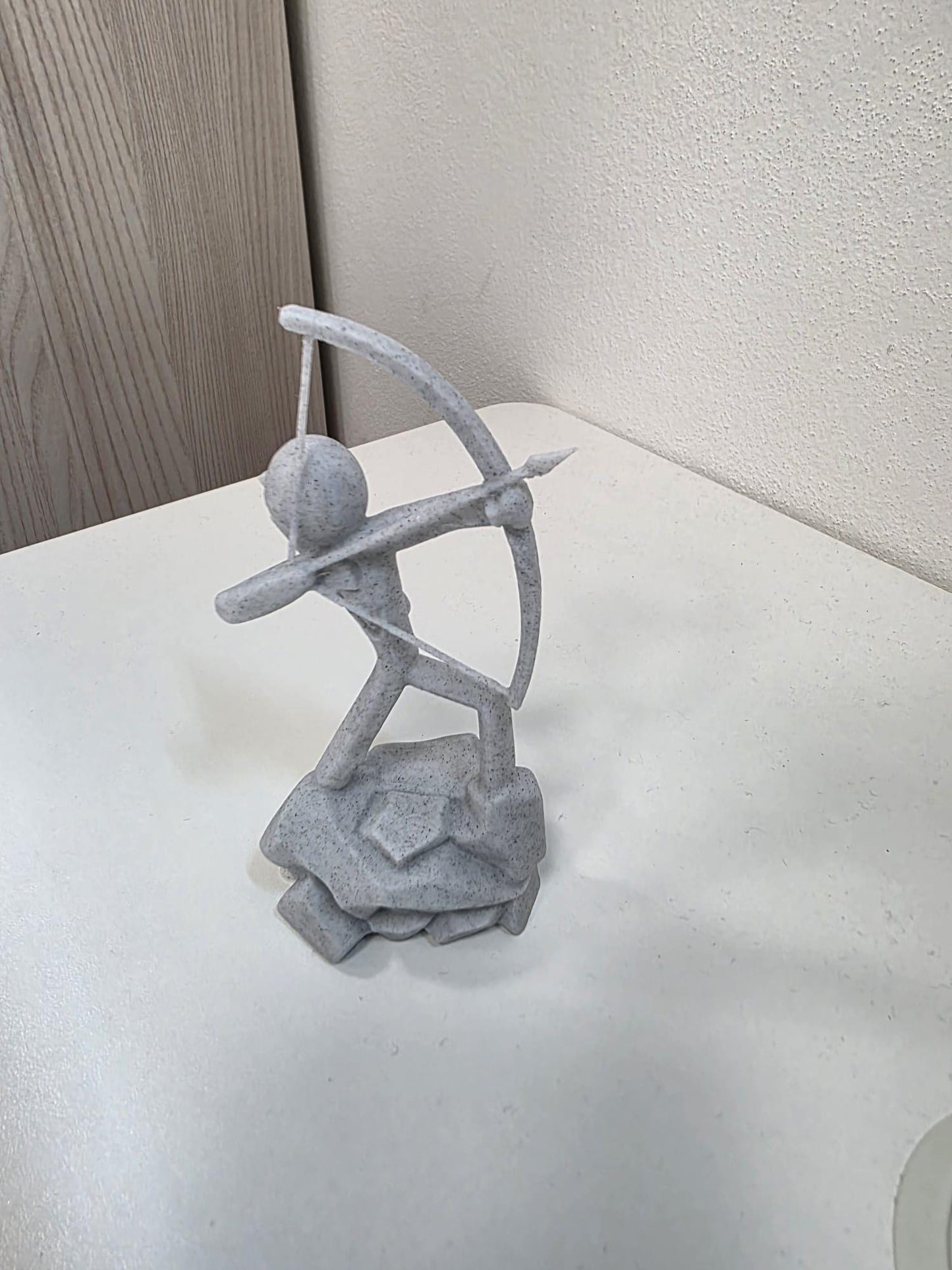 Statua Stick Warrior Stampata in 3D – Archer o Spadaccino Effetto Pietra