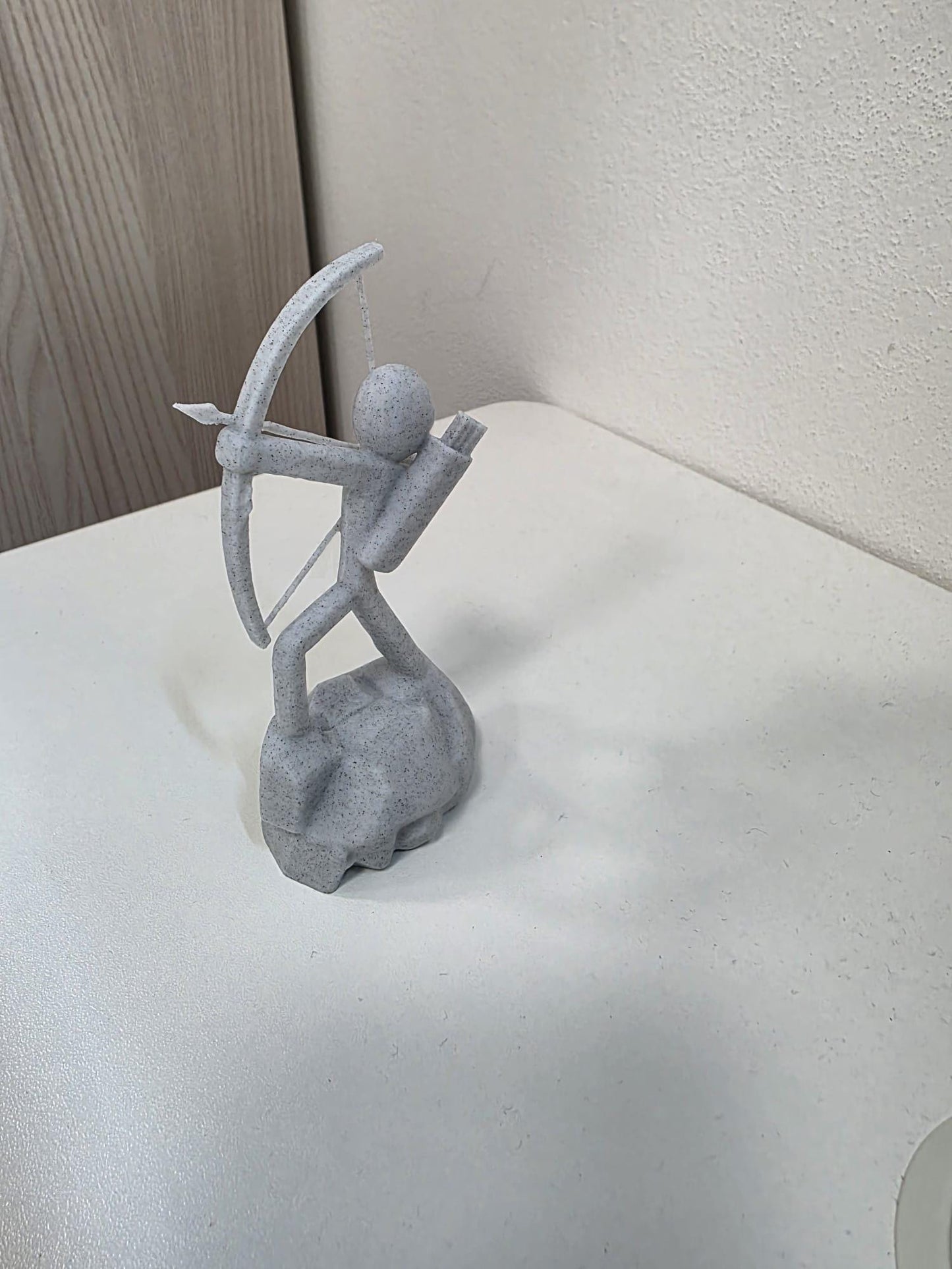Statua Stick Warrior Stampata in 3D – Archer o Spadaccino Effetto Pietra