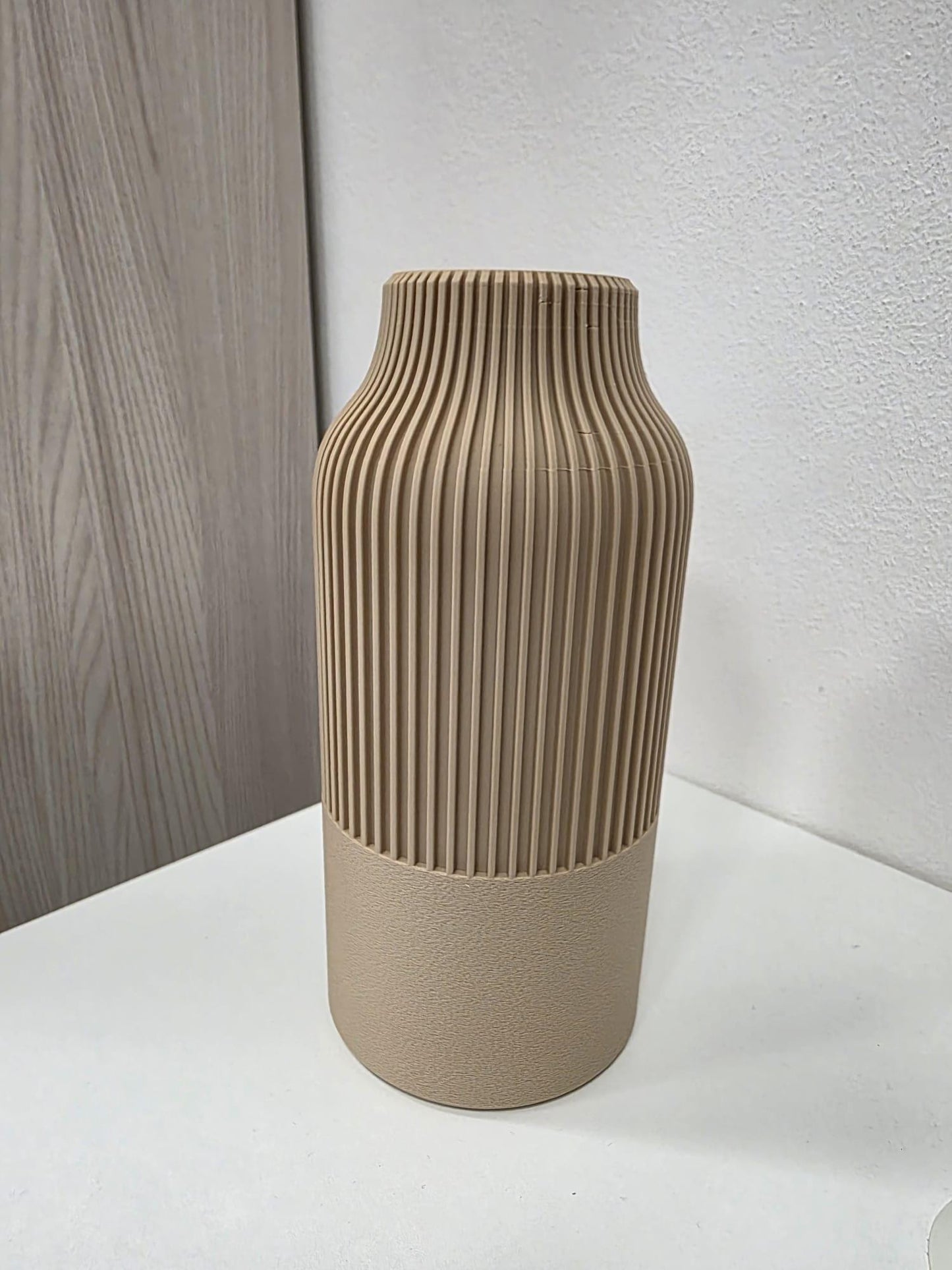 Vaso Japandi a Coste Stampato in 3D | Vaso Decorativo Minimal per Fiori Secchi