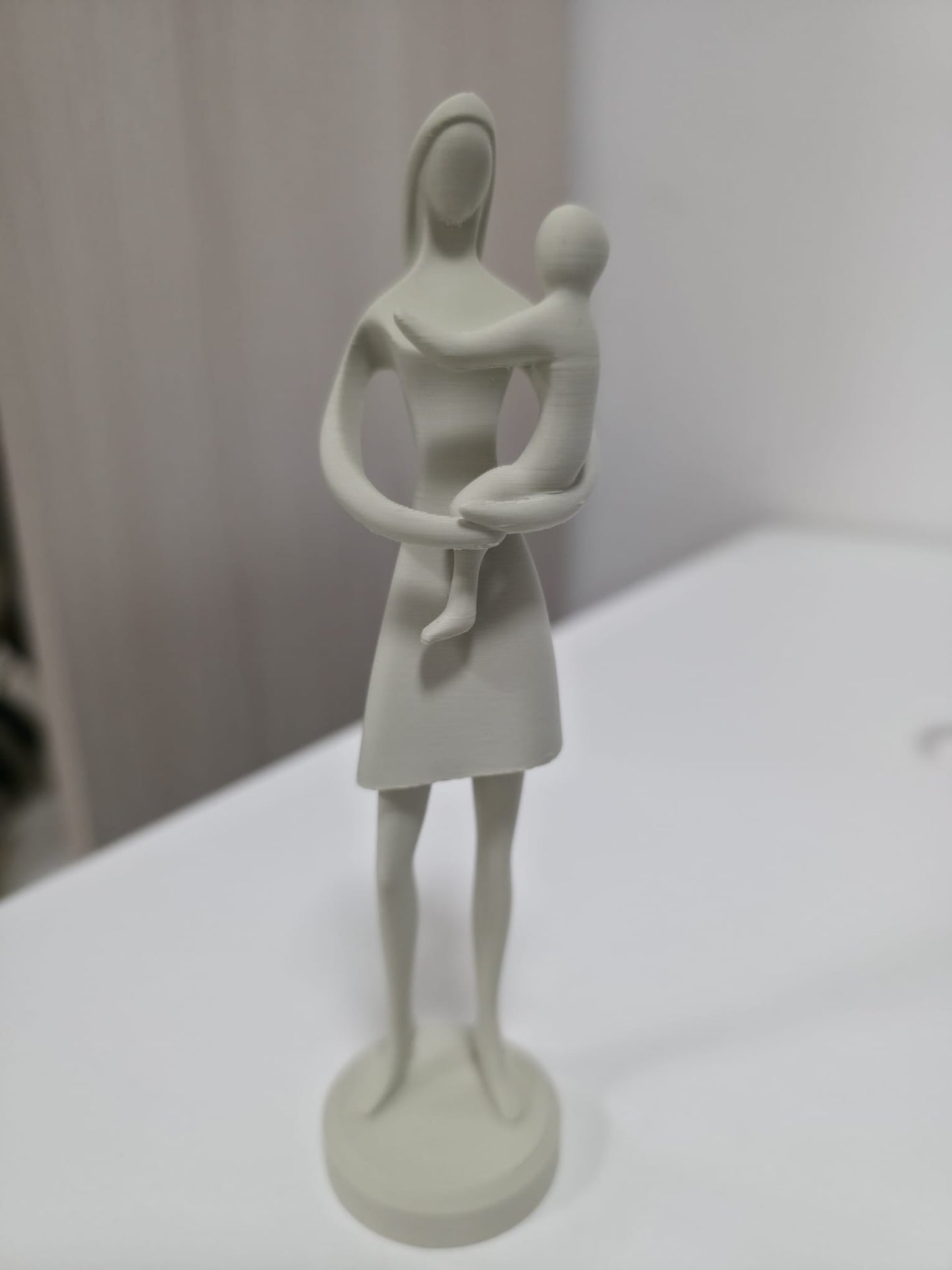 Personalized Mother and Child Figurine | Gift for Mom | Mother's Day Gift Idea | Modern 3D Printed Decoration