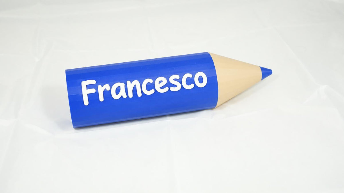 Matita decorativa blu personalizzata con il nome Francesco in bianco