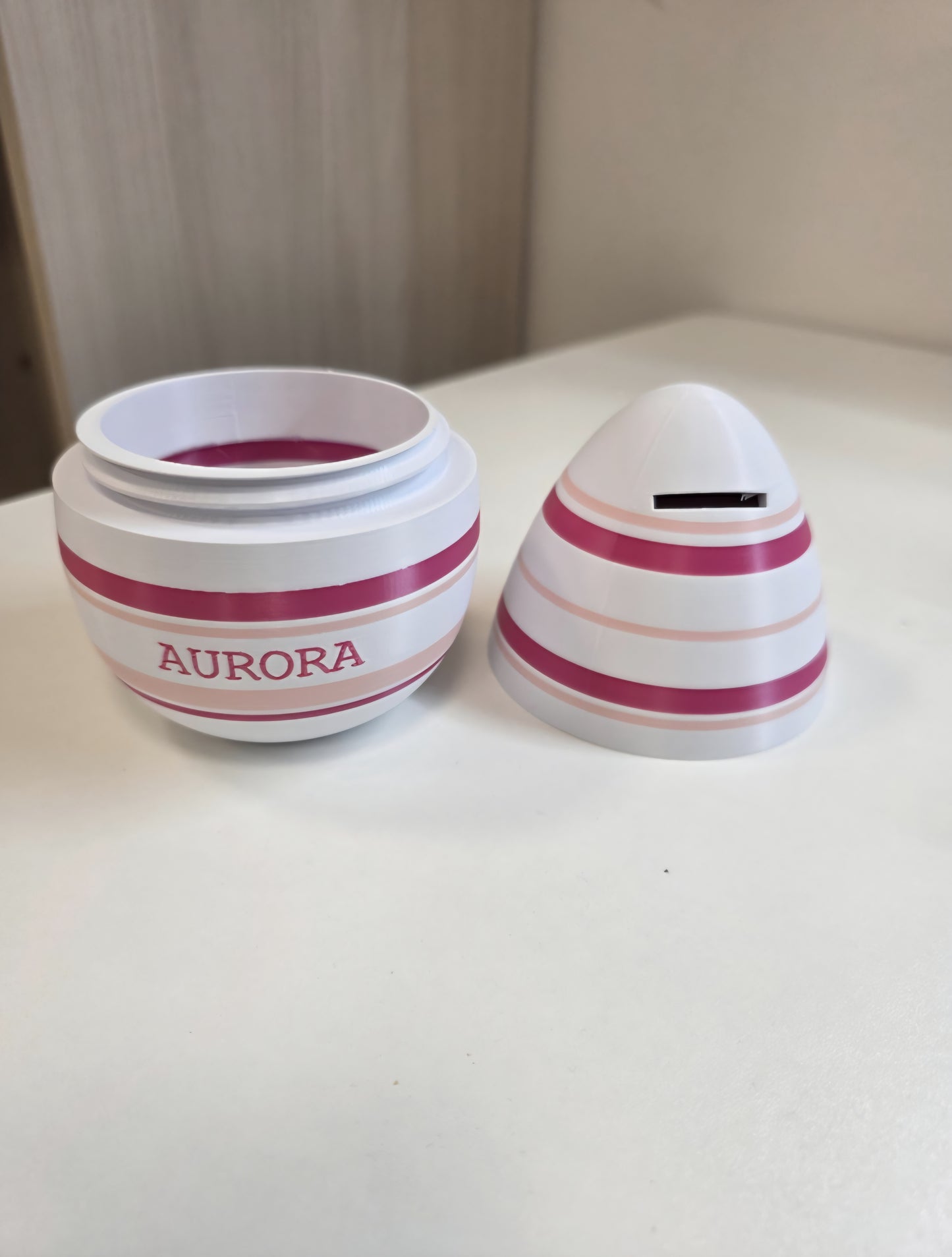 Uovo di Pasqua Personalizzato con Nome | Apribile o Salvadanaio | Uovo Decorativo Stampato in 3D | Regalo Pasqua Bambini