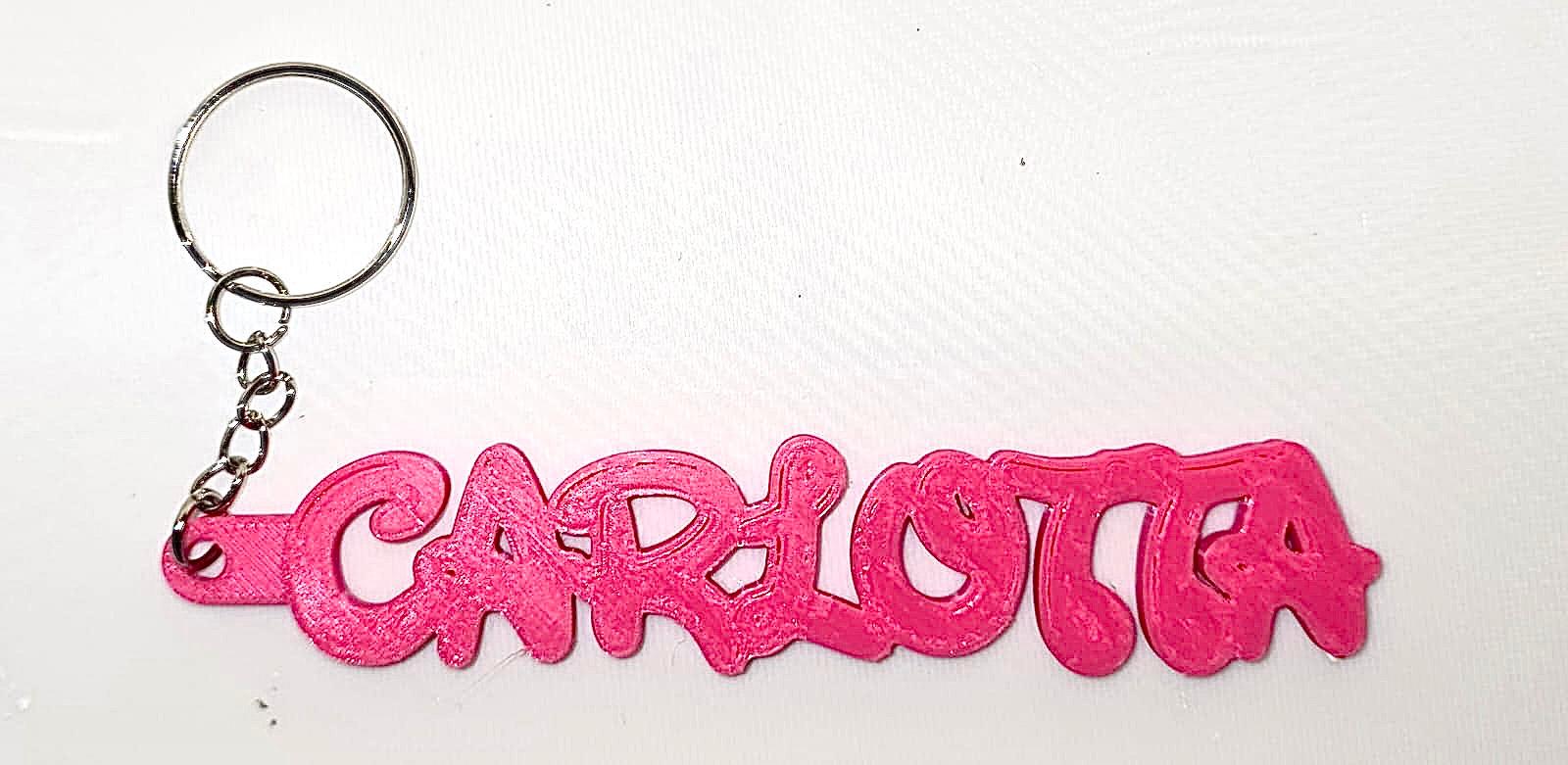 Portachiavi Nome Personalizzato in Stile Cartoon – Base Bianca + Scritta Colorata (PLA)