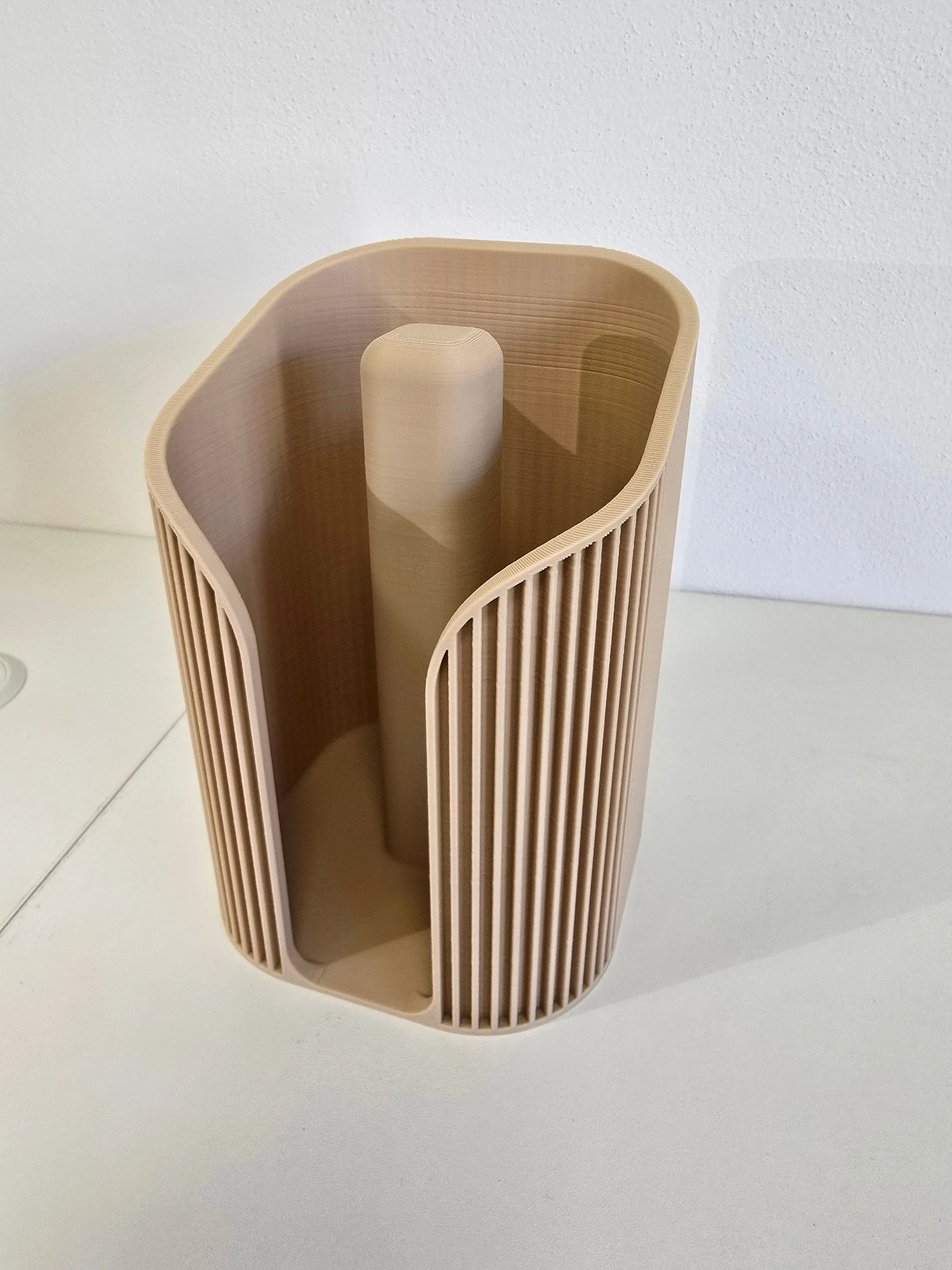 Porta scottex beige in PLA con asta centrale e apertura frontale, visto dall'alto