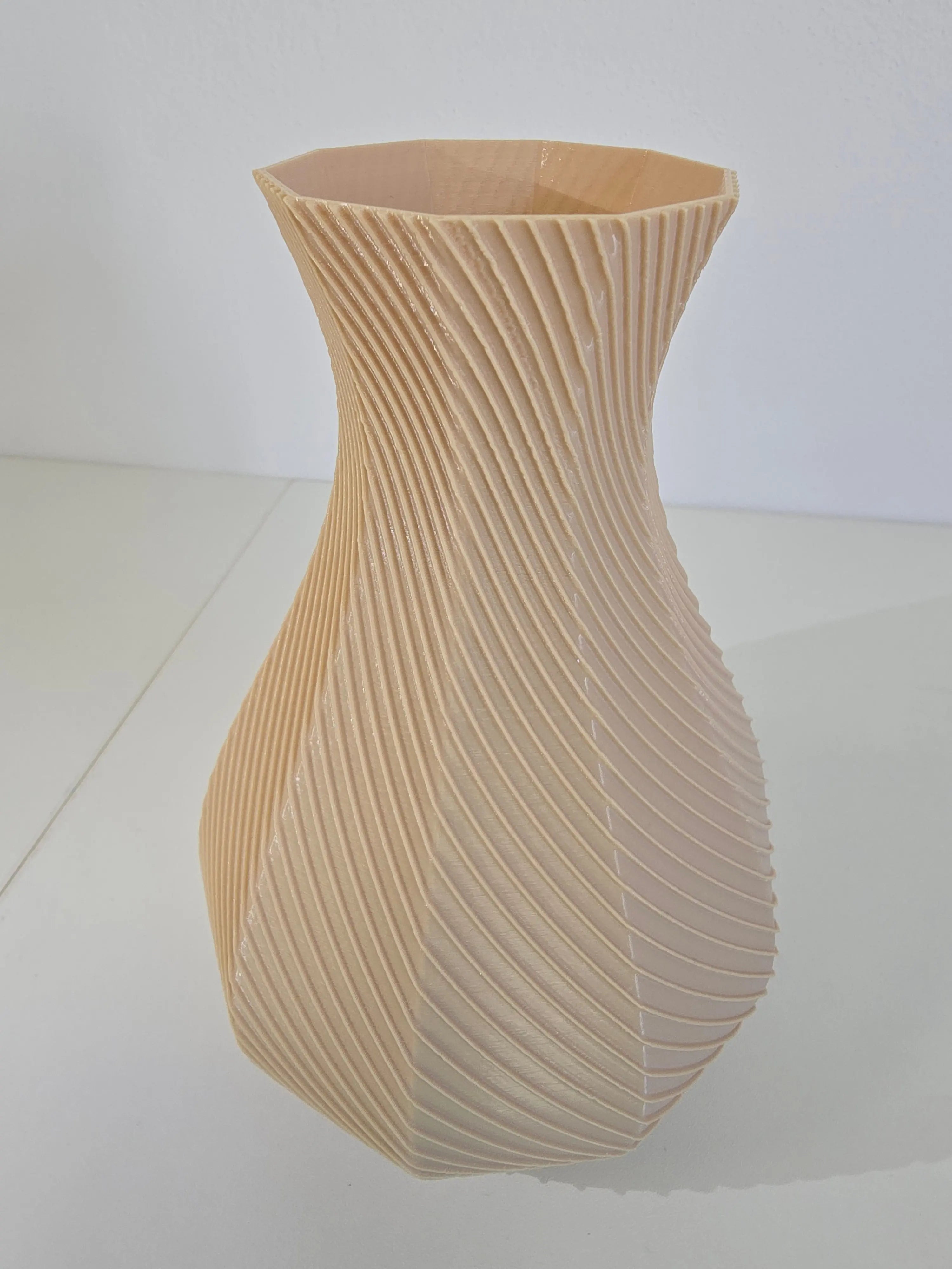 Vaso ottagonale moderno BEIGE 3DodLAB