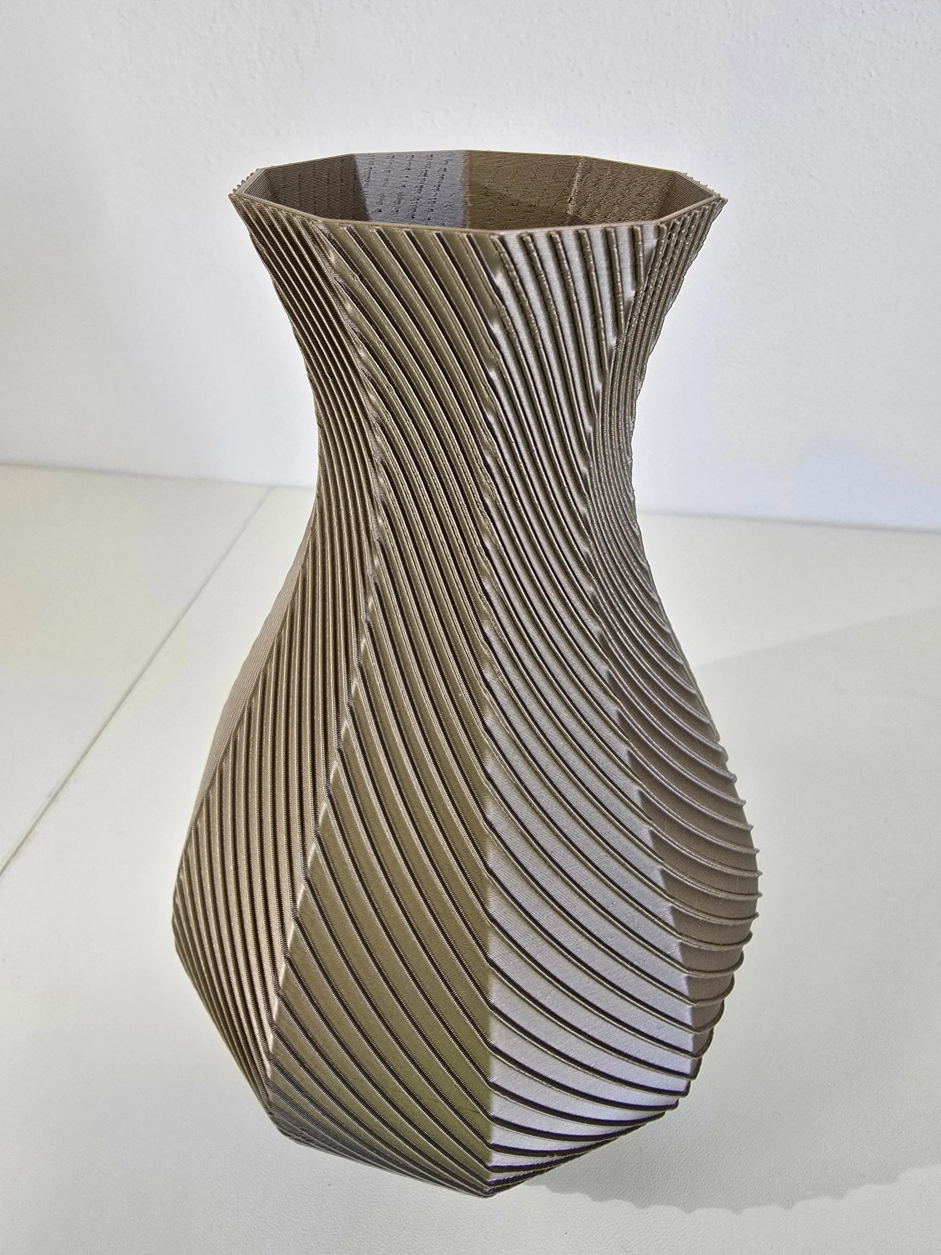 Vaso ottagonale moderno CHAMPAGNE 3DodLAB